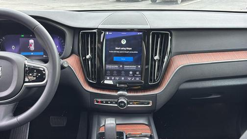 Silver Dawn Metallic 2023 Volvo XC60 B5 Plus Dark Theme