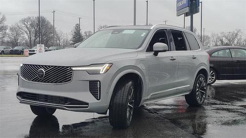 2026 Volvo XC90 Plug-In Hybrid T8 Plus