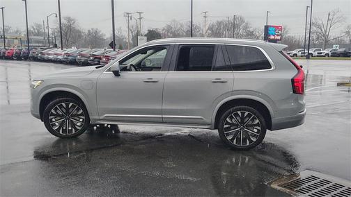 2026 Volvo XC90 Plug-In Hybrid T8 Plus