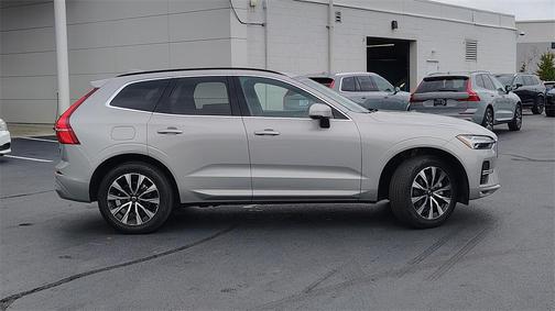 2023 Volvo XC60 B5 Core