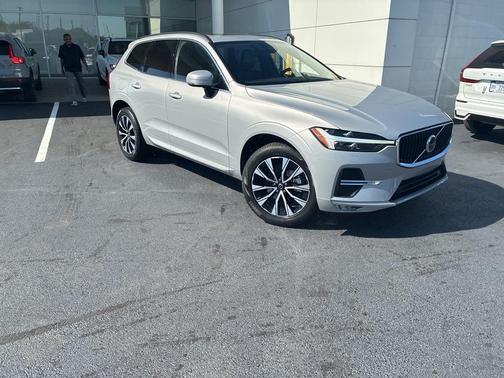 2023 Volvo XC60 B5 Core