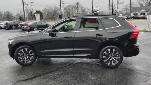 2023 Volvo XC60 B5 Core