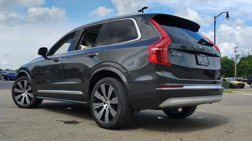 2022 Volvo XC90 T6 Inscription