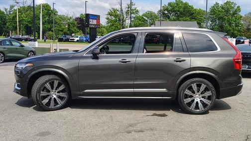 2022 Volvo XC90 T6 Inscription