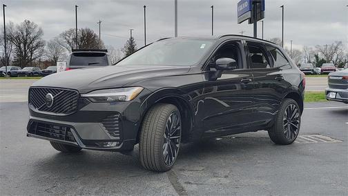 2026 Volvo XC60 B5 Ultra