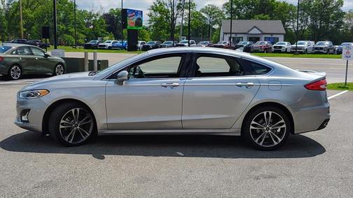 2020 Ford Fusion Titanium