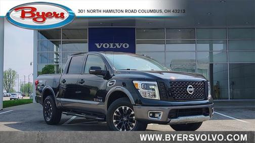 2017 Nissan Titan PRO-4X