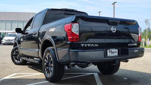 2017 Nissan Titan PRO-4X