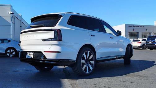 2025 Volvo EX90 Twin Motor Performance Plus