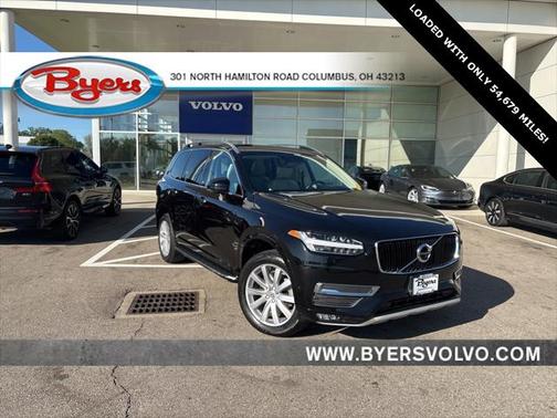 2016 Volvo XC90 T6 Momentum