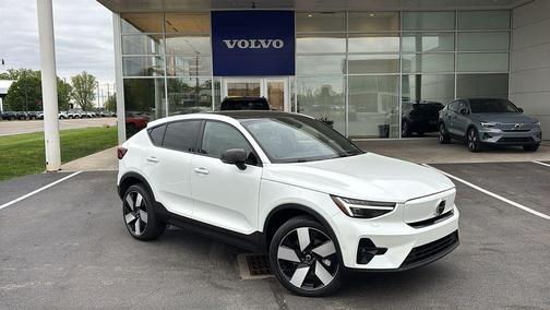 Crystal White Metallic 2023 Volvo C40 Recharge Pure Electric Ultimate