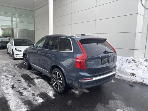 2023 Volvo XC90 B6 Plus 6-Seater