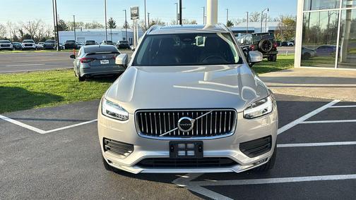 Silver Dawn Metallic 2023 Volvo XC90 B6 Core