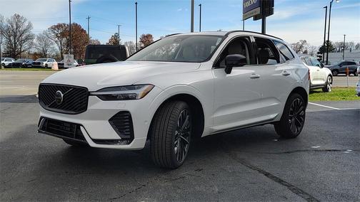 2026 Volvo XC60 B5 Ultra