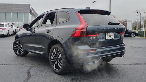 2026 Volvo XC60 B5 Plus