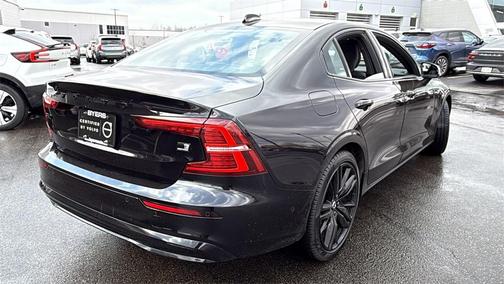 2023 Volvo S60 Recharge Plug-In Hybrid T8 Plus Black Edition