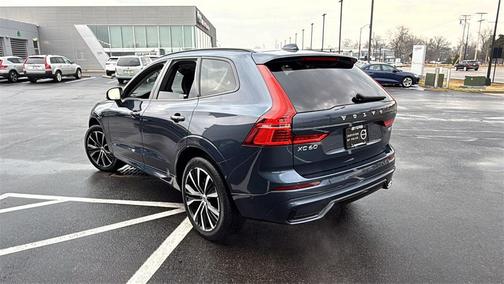 2025 Volvo XC60 B5 Plus