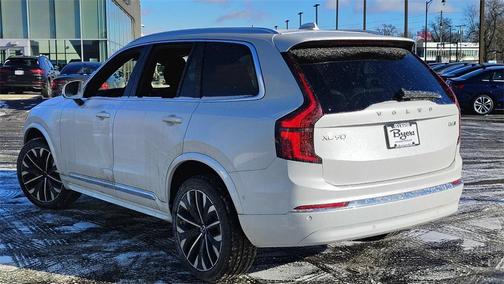 2026 Volvo XC90 B6 Plus 7-Seater
