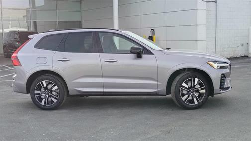 2026 Volvo XC60 B5 Core