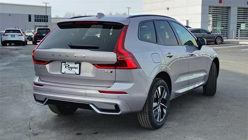 2026 Volvo XC60 B5 Core