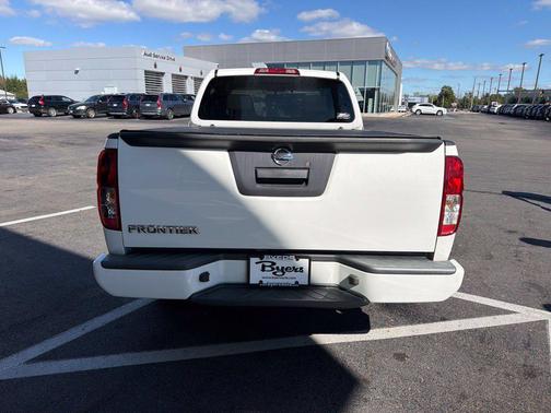 Glacier White 2018 Nissan Frontier S