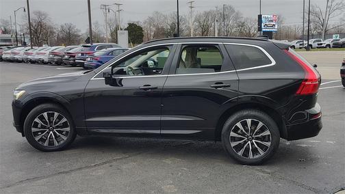 2023 Volvo XC60 B5 Core