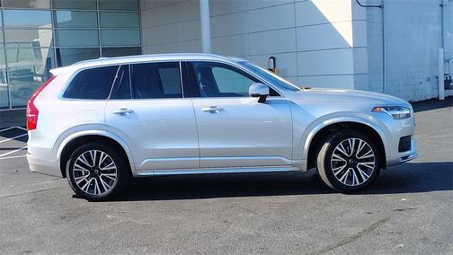 2020 Volvo XC90 T5 Momentum