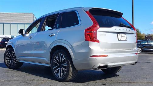 2020 Volvo XC90 T5 Momentum