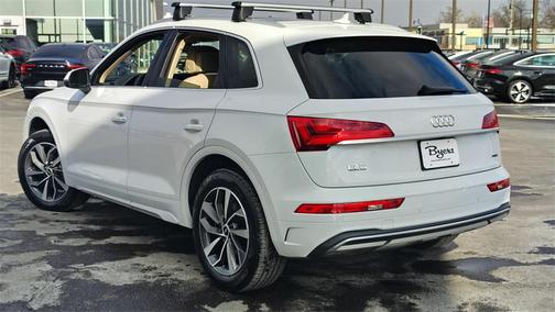 2021 Audi Q5 45 Premium Plus