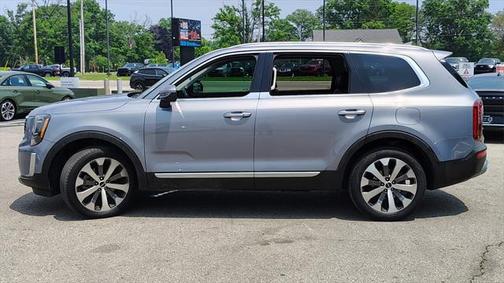 2022 Kia Telluride S