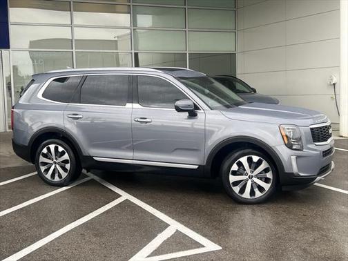 2022 Kia Telluride S