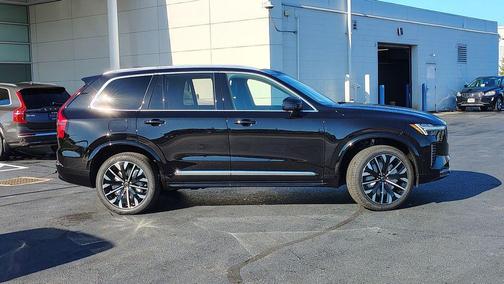 2026 Volvo XC90 B6 Plus 7-Seater