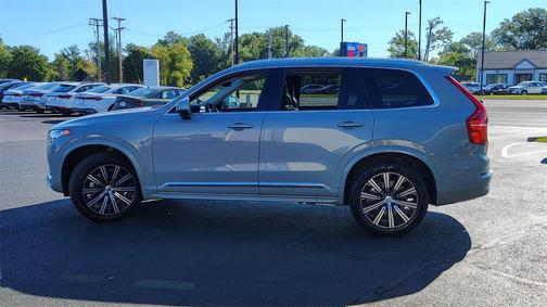 2025 Volvo XC90 B5 Core