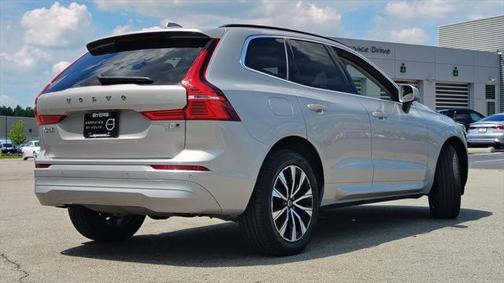 2023 Volvo XC60 B5 Core
