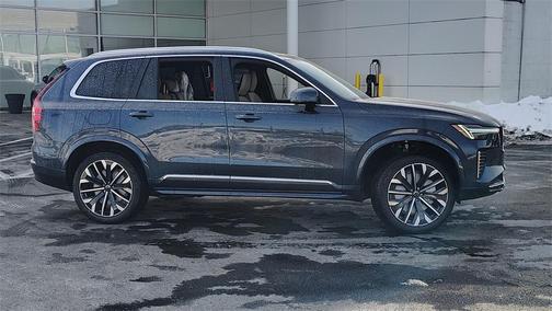 2026 Volvo XC90 B6 Plus 7-Seater