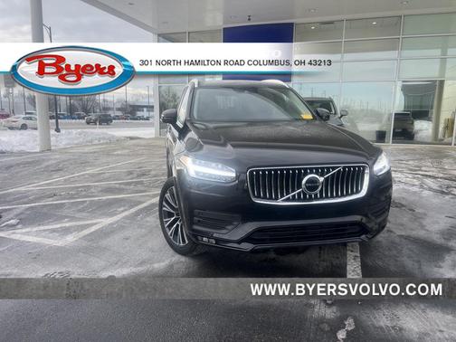 2022 Volvo XC90 T5 Momentum