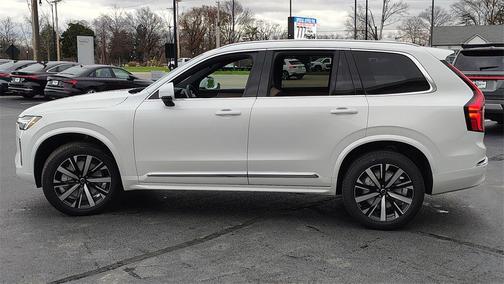 2026 Volvo XC90 B5 Core