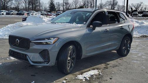 2026 Volvo XC60 B5 Core