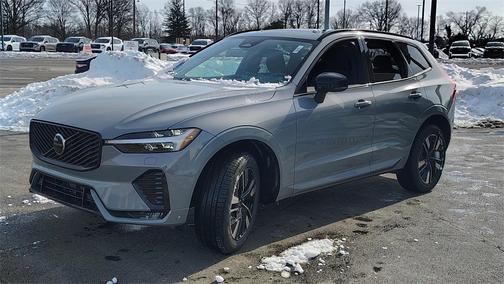 2026 Volvo XC60 B5 Core