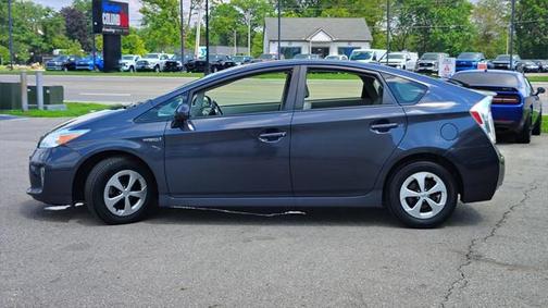 2014 Toyota Prius Two