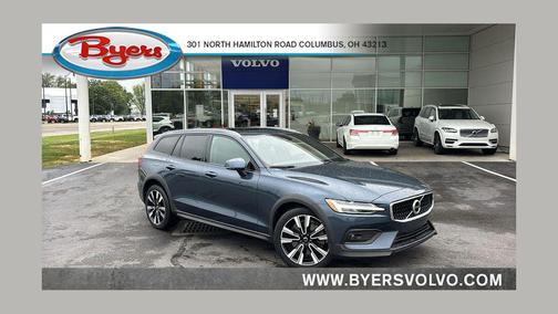 Denim Blue Metallic 2022 Volvo V60 Cross Country T5