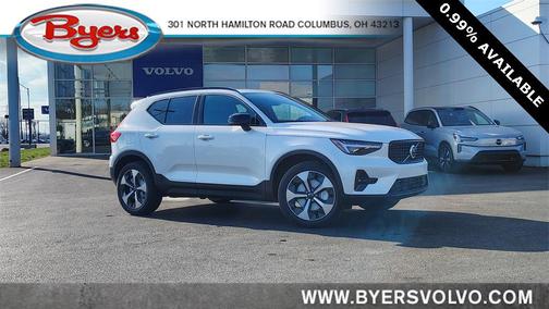 2026 Volvo XC40 B5 Plus
