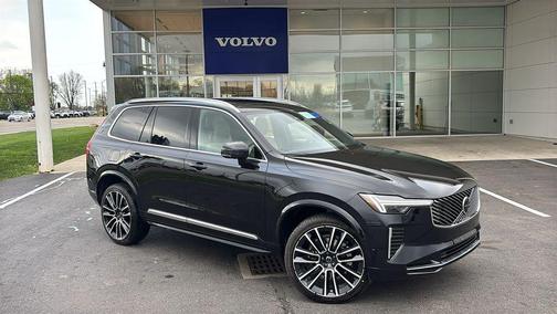 2026 Volvo XC90 B6 Plus 7-Seater