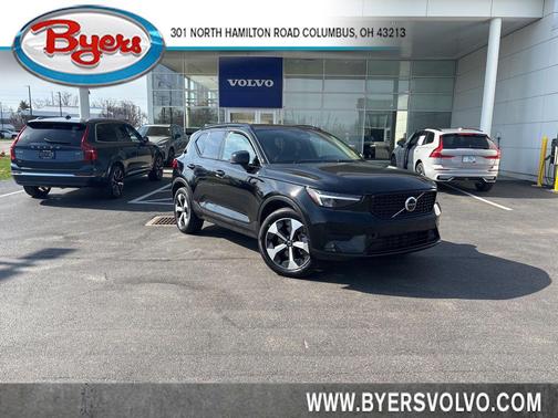 2024 Volvo XC40 B5 Core