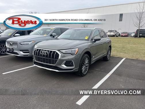 2022 Audi Q3 Premium