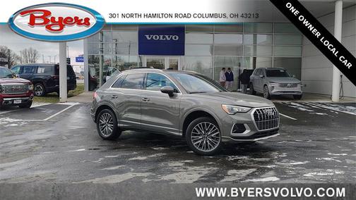 2022 Audi Q3 Premium