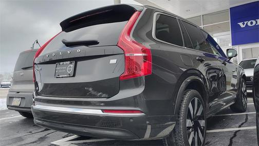 2024 Volvo XC90 Recharge Plug-In Hybrid T8 Plus Bright Theme 7 Passenger