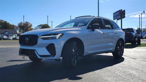 2026 Volvo XC60 B5 Plus