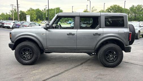 Gray Metallic 2022 Ford Bronco Wildtrak