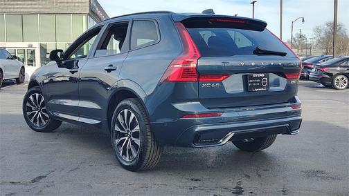 2025 Volvo XC60 B5 Plus